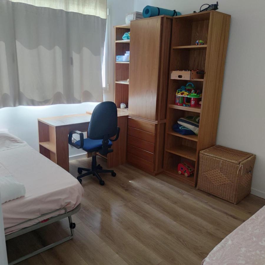 Apartment Close To The Beach With Free Parking Badalona Extérieur photo