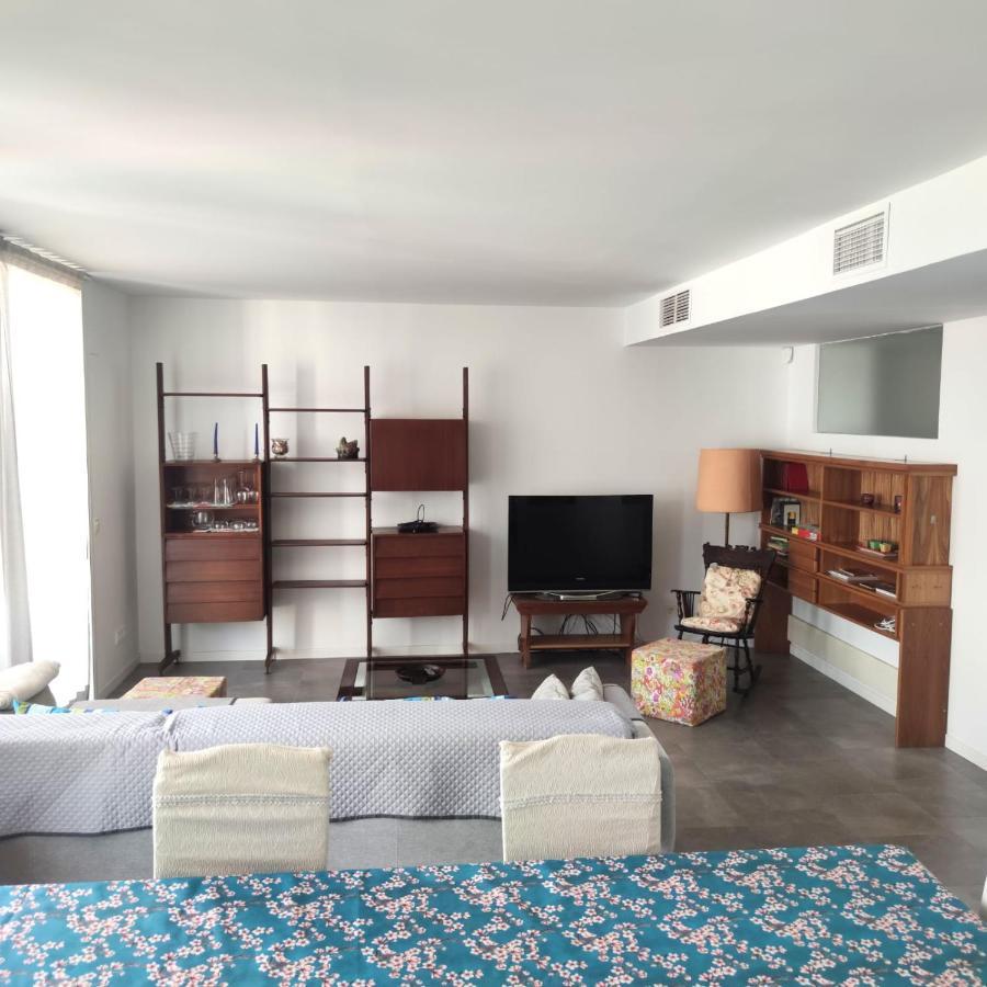 Apartment Close To The Beach With Free Parking Badalona Extérieur photo